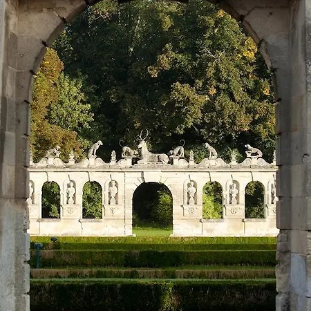 Chateau De Hotel Raray