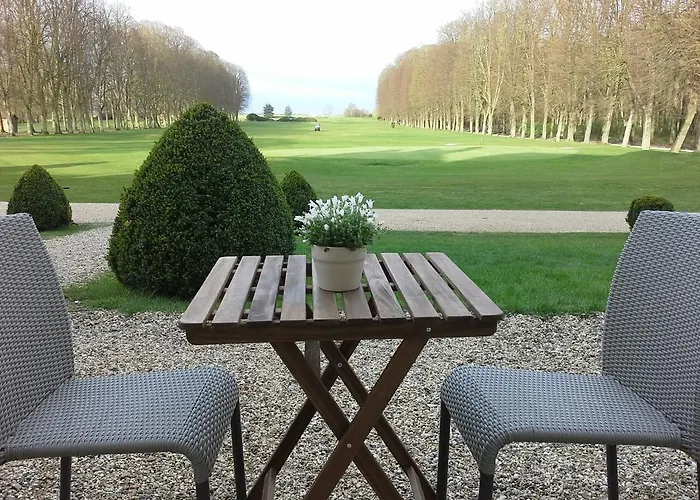 Chateau De Hotel Raray